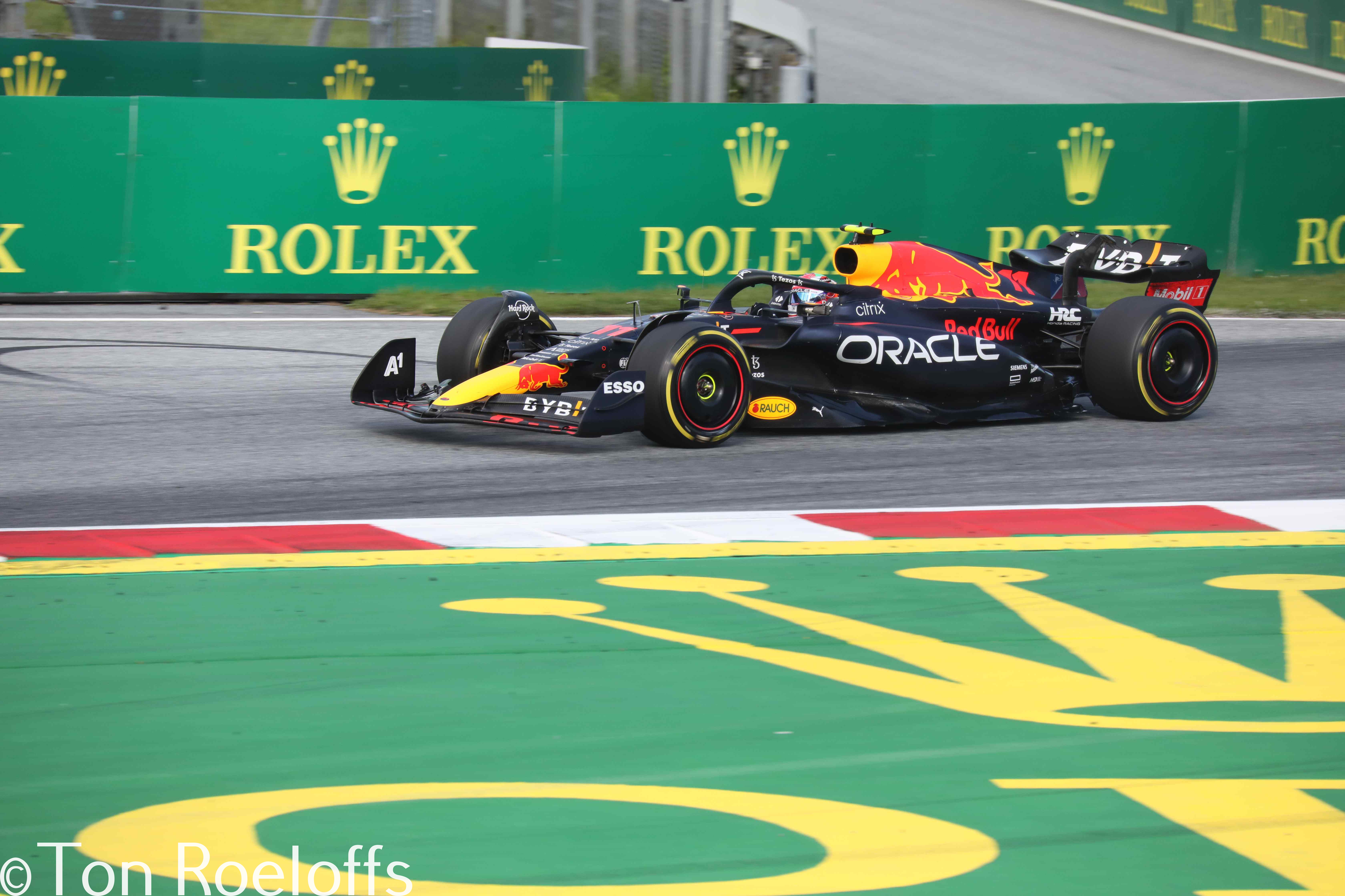 Vettel verremt zich